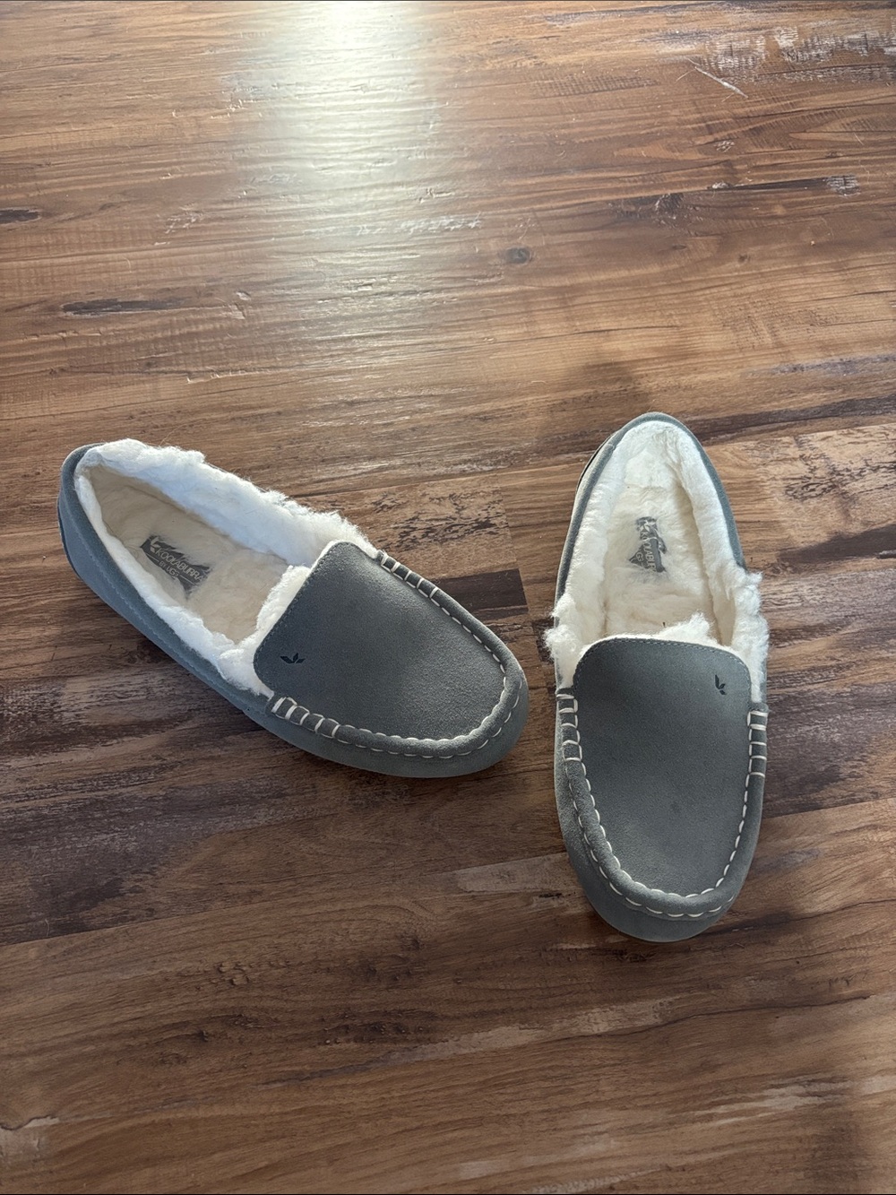 Kookaburra by UGG Women’s Plush-Lined Gray Slip-On Loafers Slippers